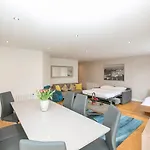 Hotel Parnell 3*