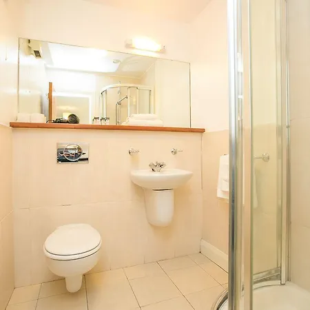 Hotell Parnell 3*